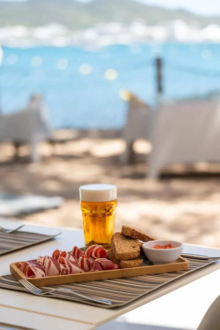 Els Pins Resort & Spa - Emar Hotels San Antonio 4*,